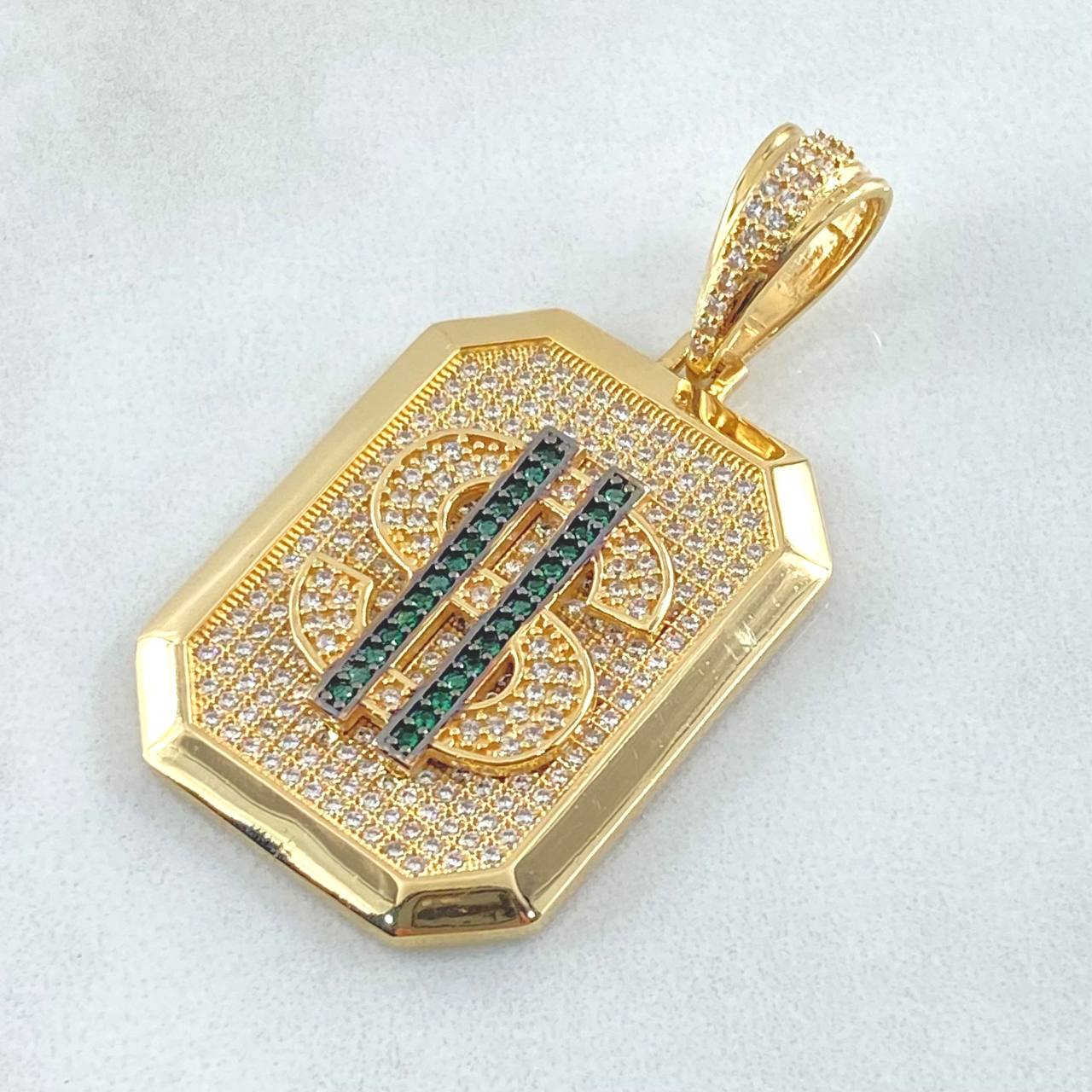 Pendant Sign Plate Weight 11.15gr / 1.8in / 18K Gold