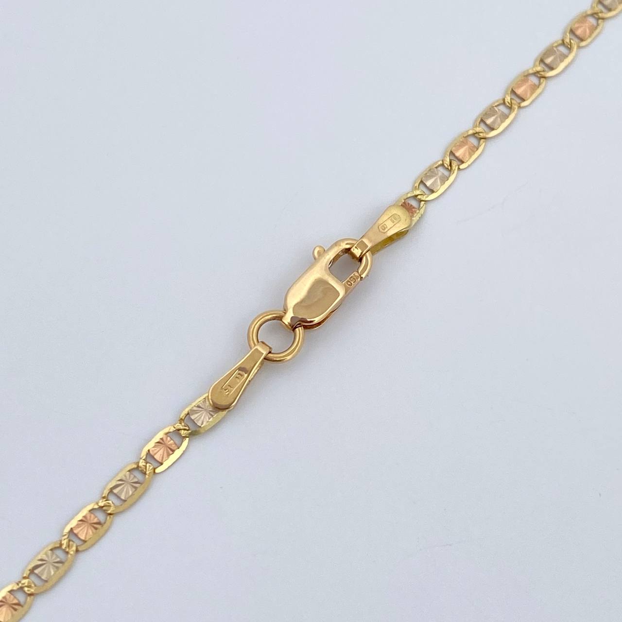 Flat Mariner Chain 3.45gr / 23.6in / Three Golds +3 18K &