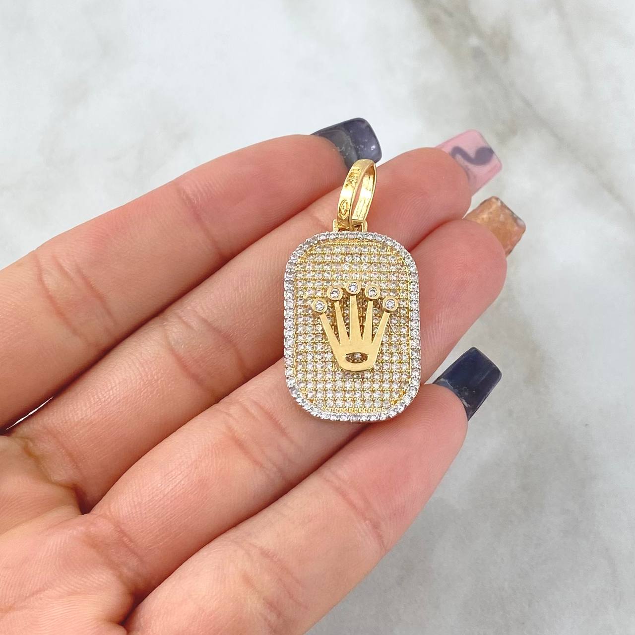 Pendant Crown Plate RX 5.7gr / 3.5cm / White Zircons 18K Yellow Gold ©