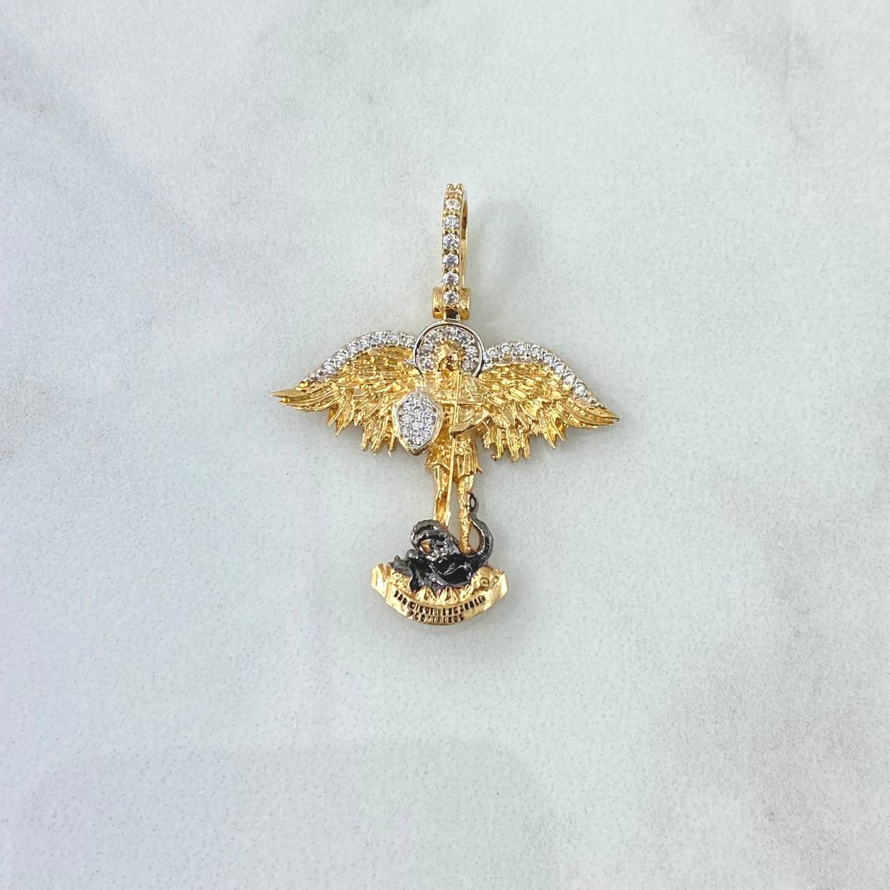 Pendant Saint Michael the Archangel 4.8g / 3.2cm / White and Black Zirconia Yellow Gold 18K ©