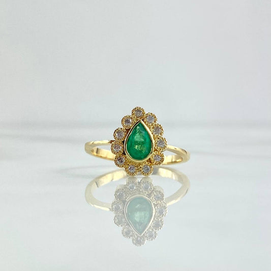 Halo Ring In Pear 3.65gr / Size 7 1/4 / Emeralds 46Pts - White Zircons 18K Yellow Gold ©