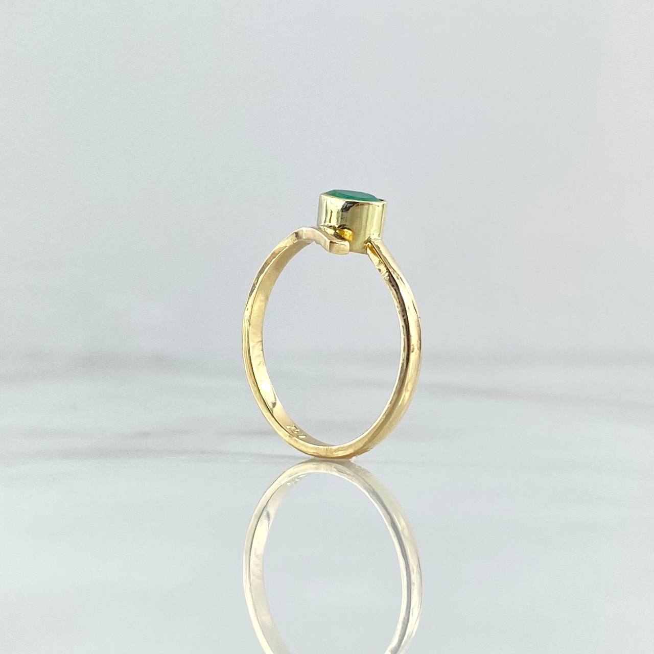 Ring Solitaire Thin Band 2.5gr / Size 6 1/2 / Emeralds 32Pts 18K Yellow Gold ©