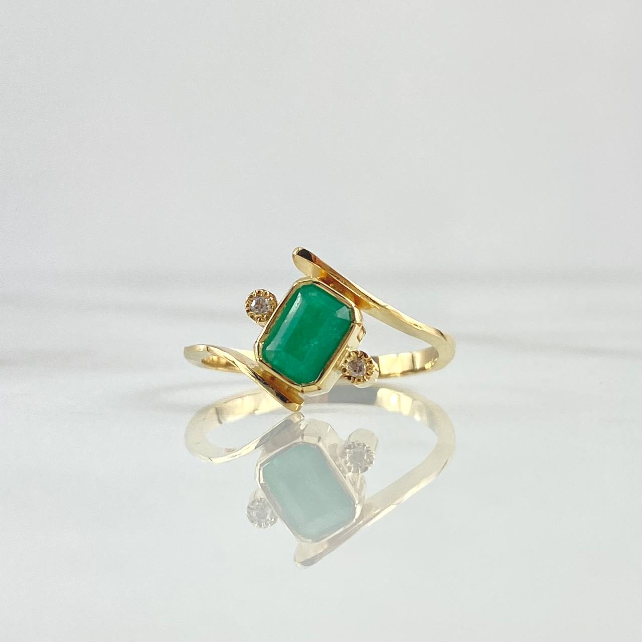 Ring Solitaire Lateral Finesse 2.9gr / Size 8 1/4 / Emeralds 74Pts - White Zircons 18K Yellow Gold ©