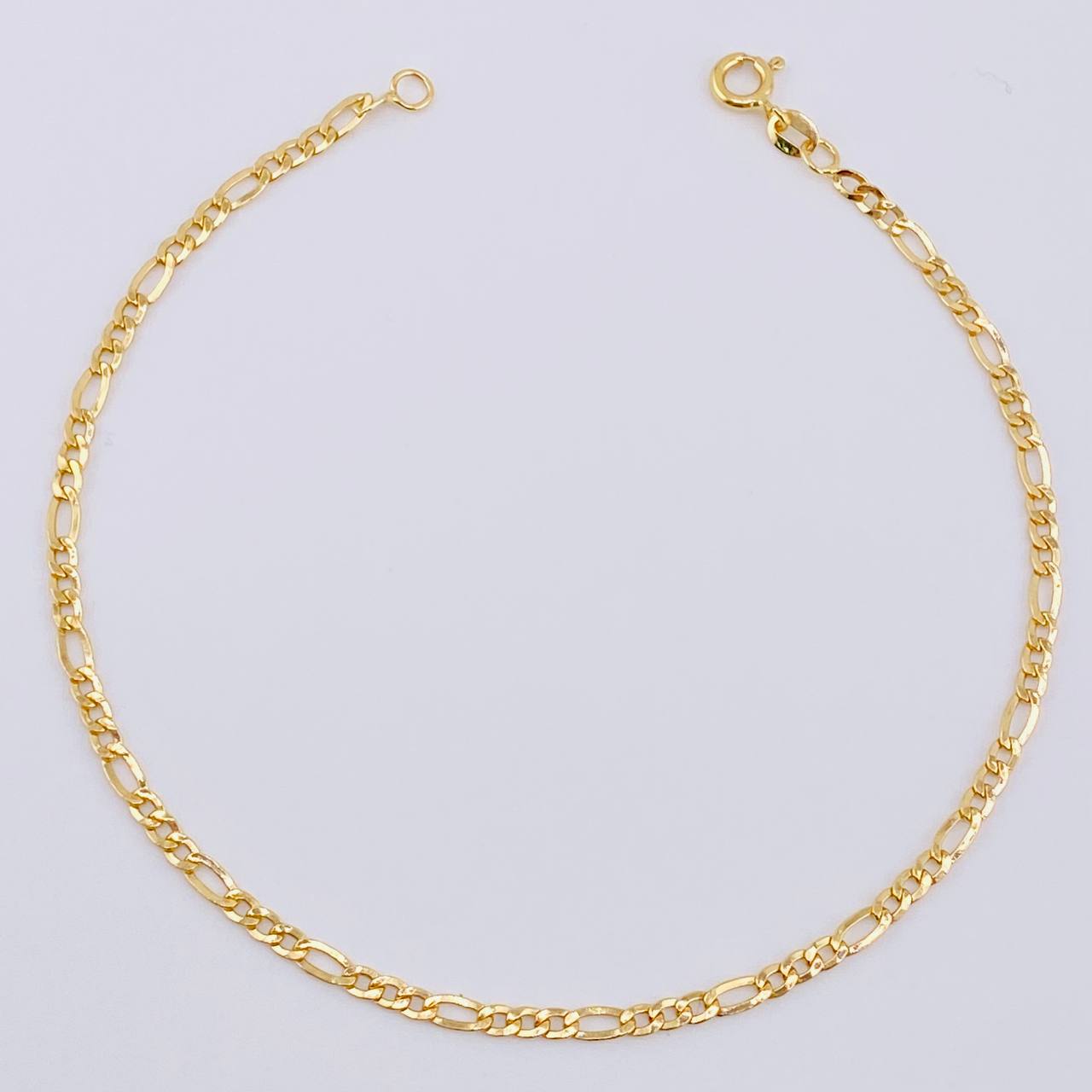 Tobillera Figaro 2.15gr / 9 3/4 in / 2.8mm Oro Amarillo +1 18K ©