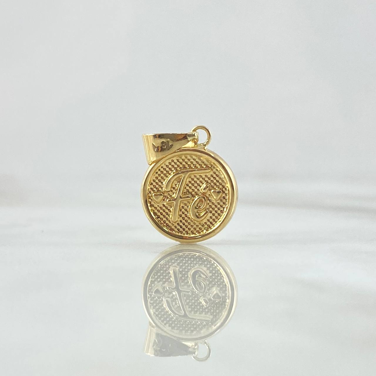 Pendant Faith Medal 1gr / 2.2cm / 18K Yellow Gold Mesh