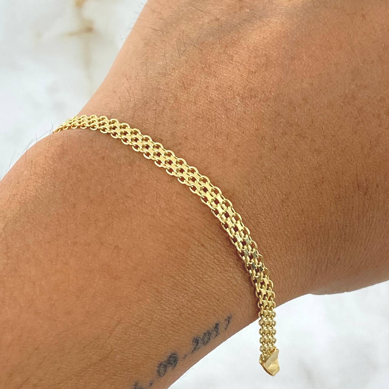 Bismark Bracelet 5.15gr / 7 3/4 in / 18K Gold +1$