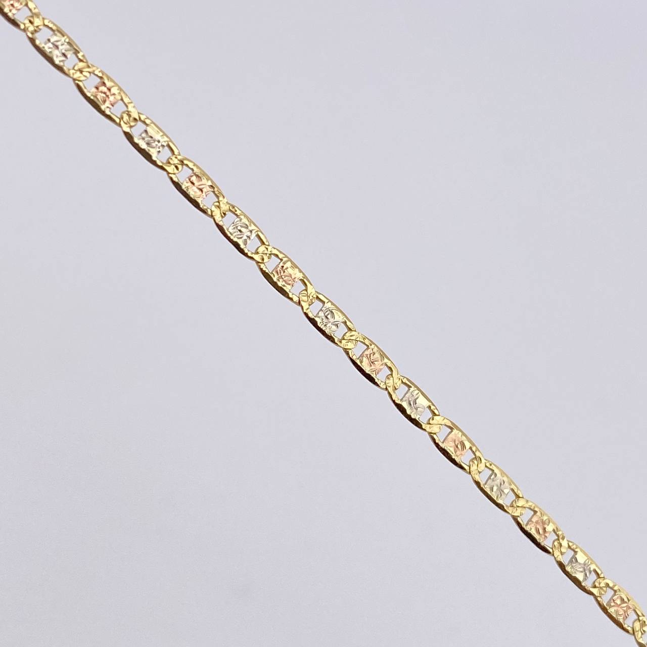 Tobillera Plana 2gr / 9 3/4 in / 2mm Tres Oros +3 18K ©