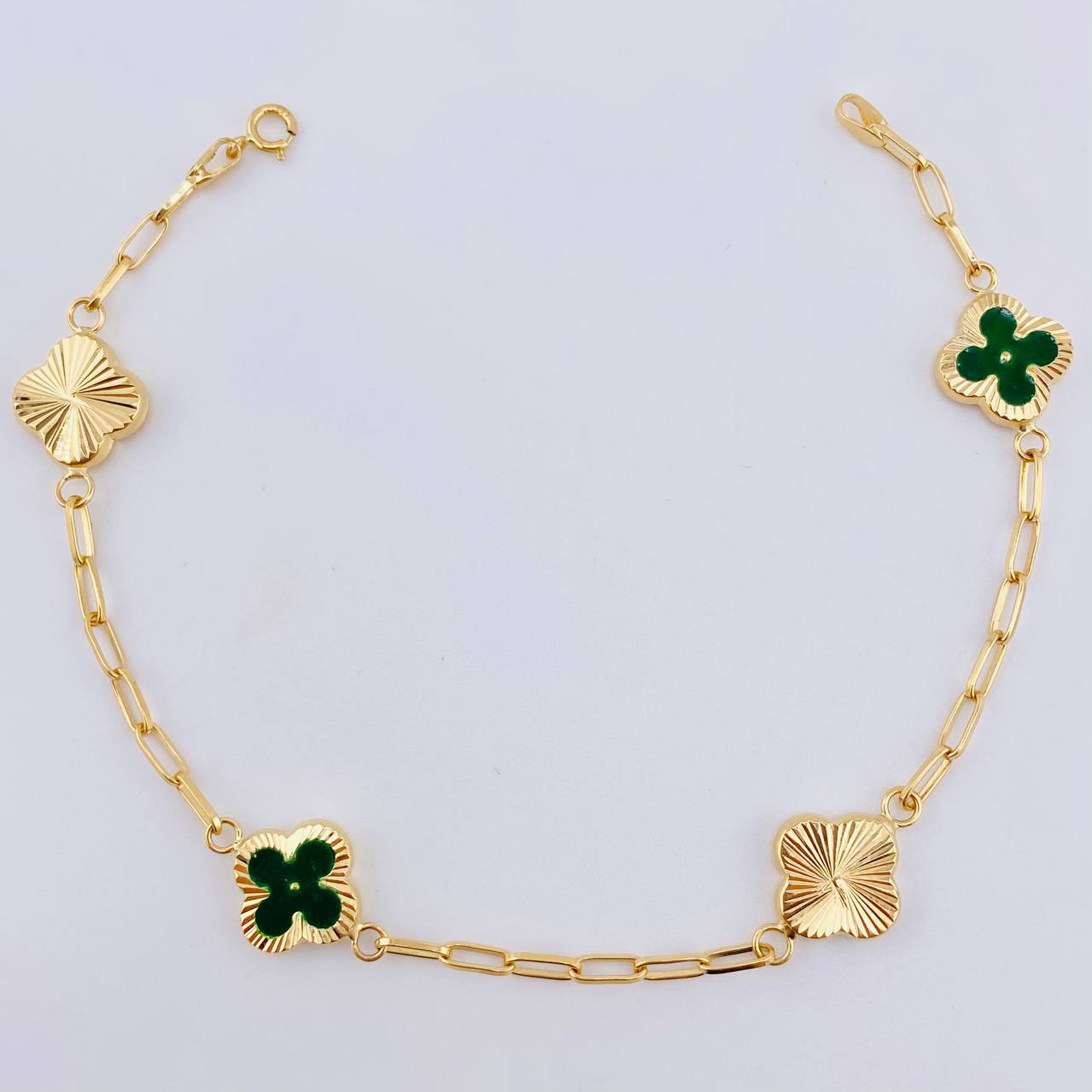 Pulso Cajon Trebol Doble Faz 3.8gr / 7 in / 10mm Oro Amarillo 18K ©