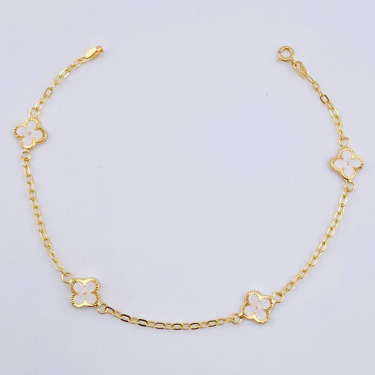 Pulso Aro Seguido Trebol Doble Faz 2.55gr / 7 1/2 in / 8mm Oro Amarillo 18K ©