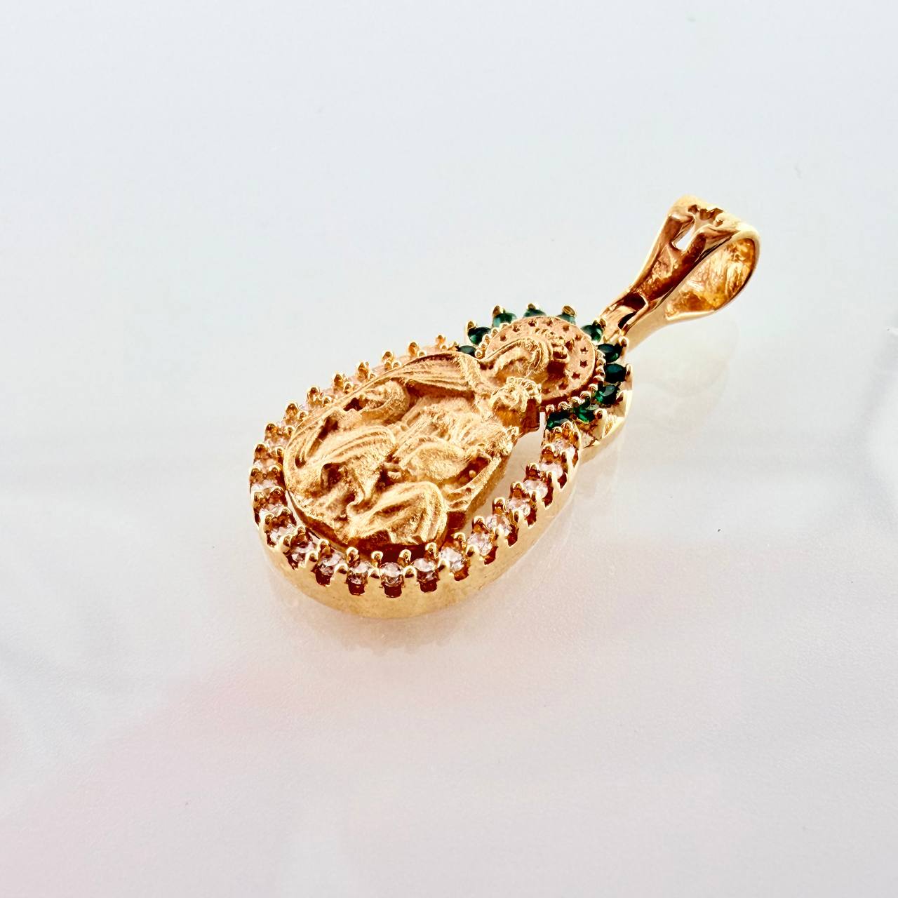 Dije Virgen Del Carmen 2.5gr / 1 in / Oro Amarillo 18K ©