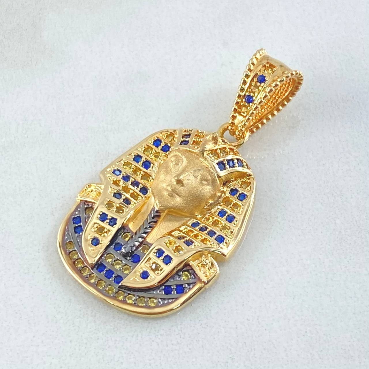 Pendant Pharaoh Face 6.05gr / 1.5in / 18K Gold ©
