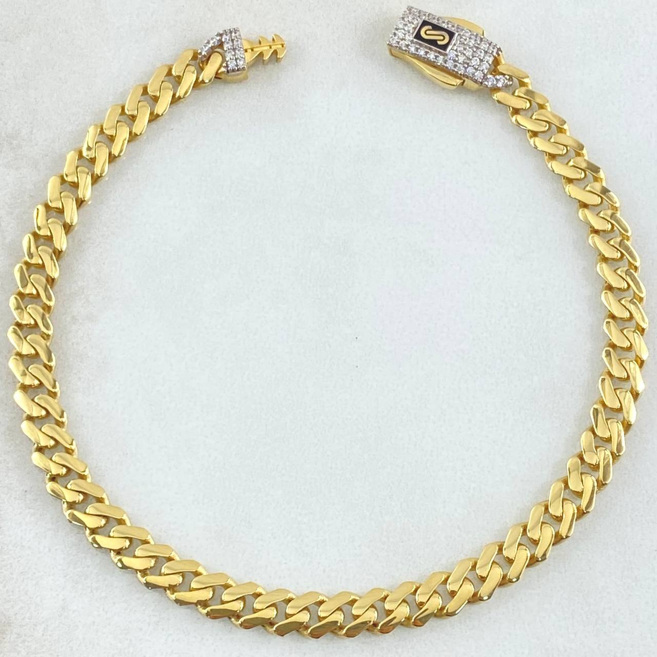 Cuban Links Bracelet Infinity 6.9gr / 8.3in / 18K Gold +4$