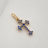 Dije Cruz Gotica 0.6gr / 3/4 in / Oro Amarillo 18K %