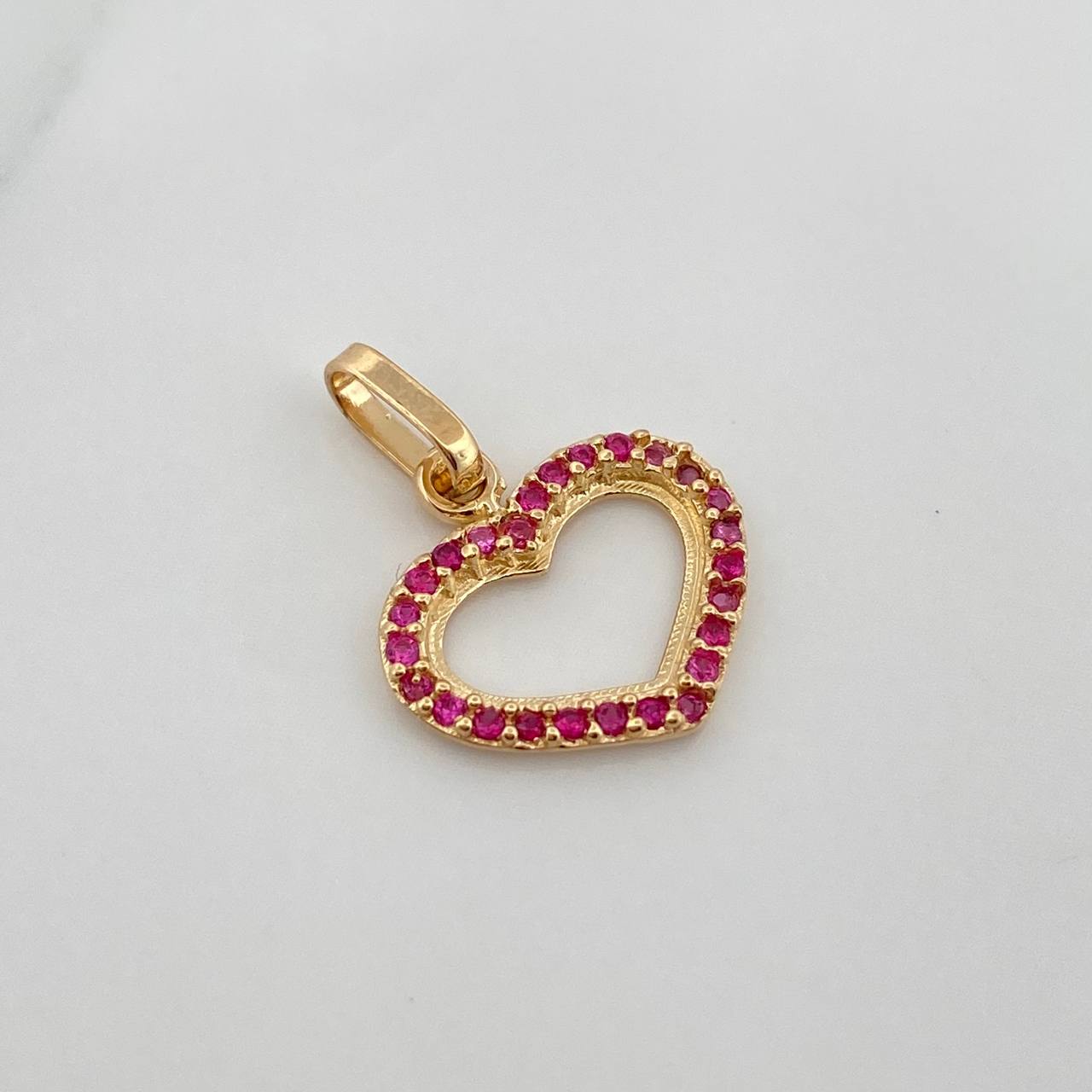 Heart Silhouette Pendant 0.8gr / 1 in / Yellow Gold 18K %
