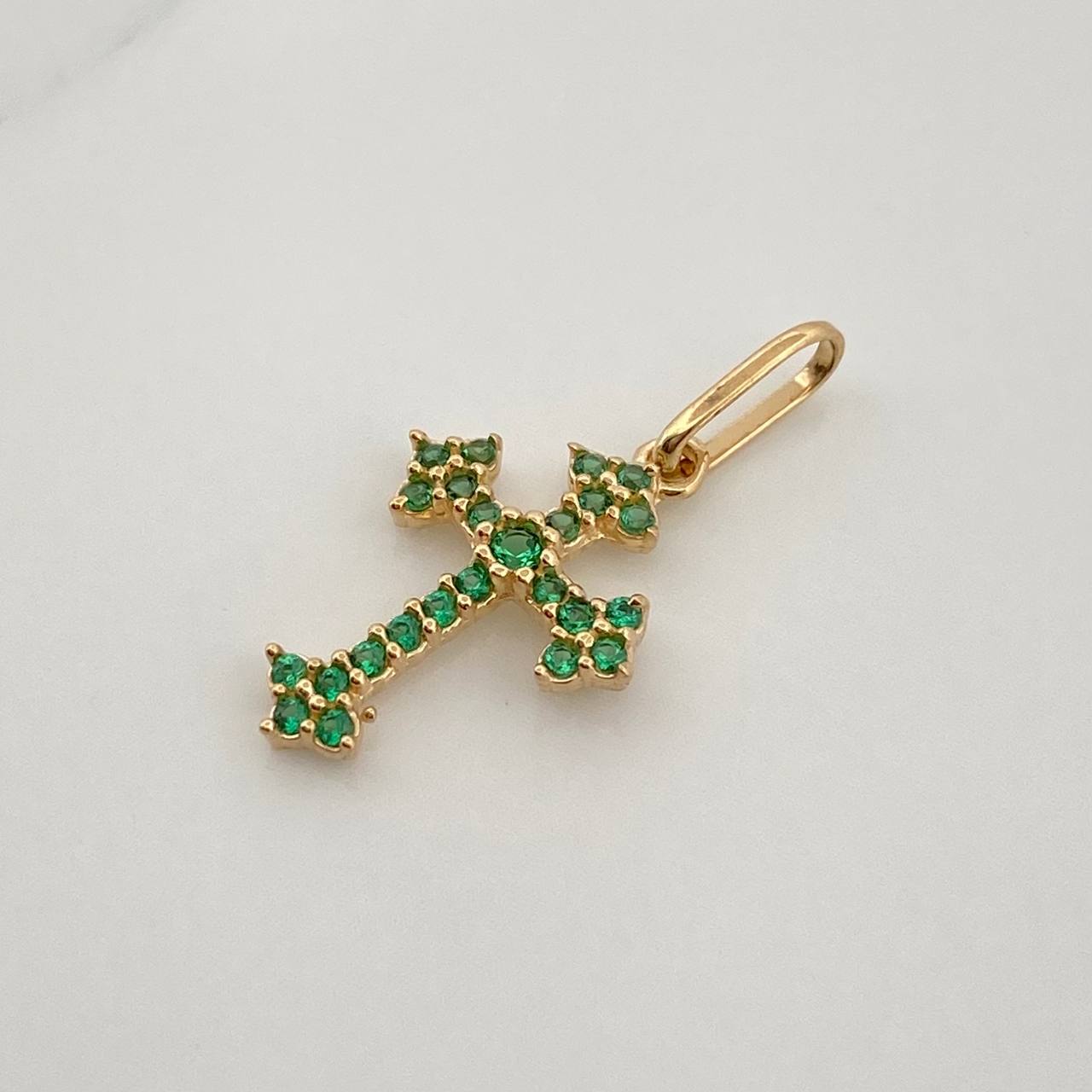 Dije Cruz Gotica 0.6gr / 3/4 in / Oro Amarillo 18K %