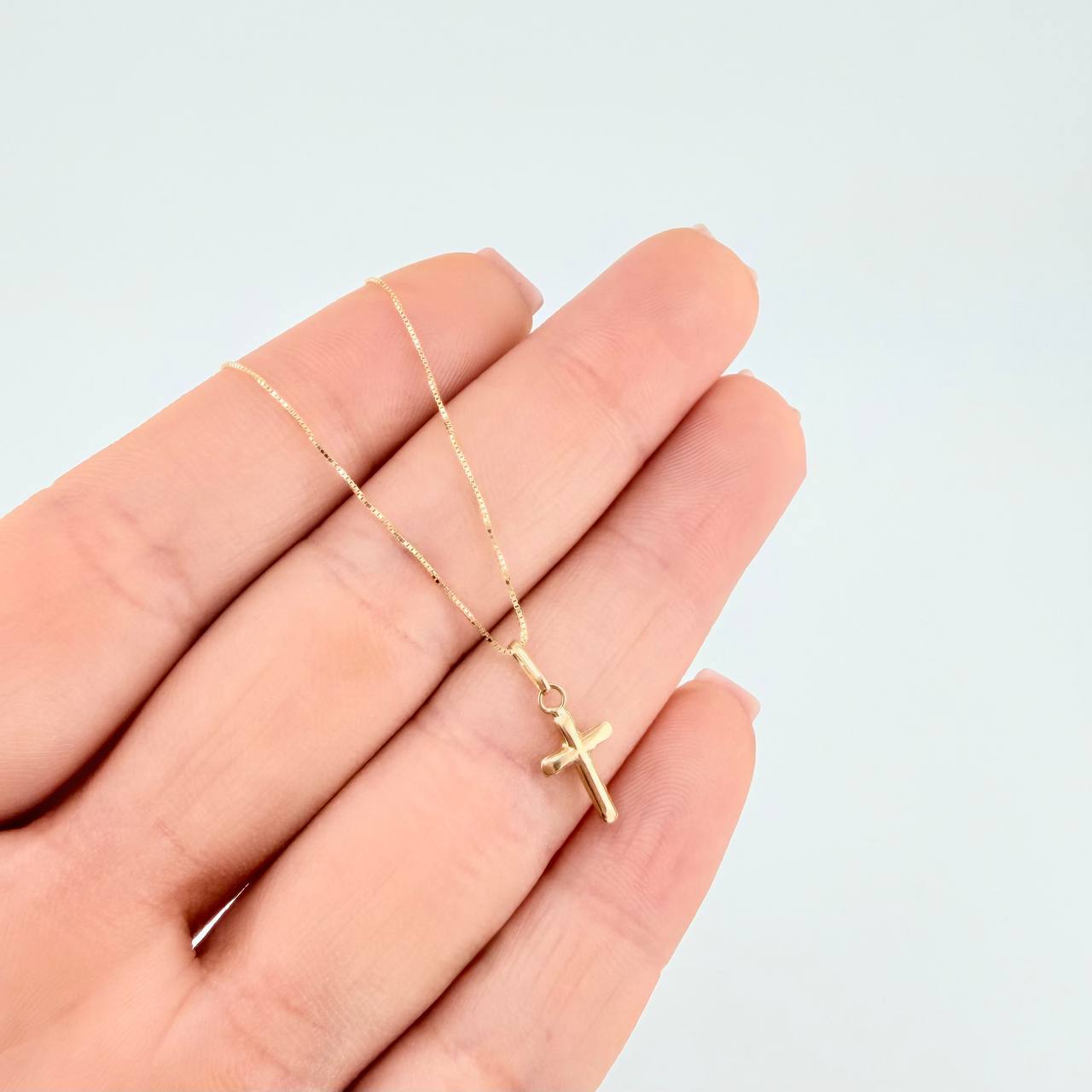 Set Cadena Veneciana + Dije Cruz Lisa Puntas Planas / 1.2 g / 19 3/4 in Oro Amarillo 18K