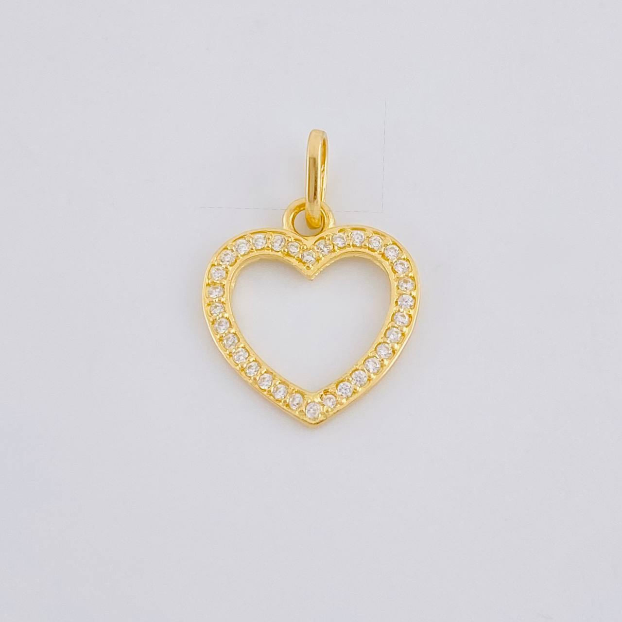 Dije Silueta Corazón 0.95 g / 3/4 in Oro Amarillo 18K