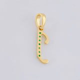 Dije Letra J Cursiva Esmeraldas 11Pts 0.8 g / 1 1/4 in Oro Amarillo 18K