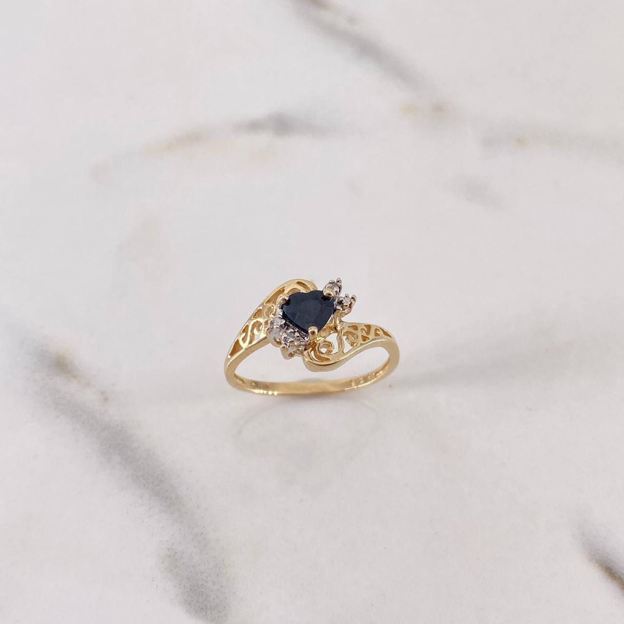 Heart Ring 1.95gr / Size 6 1/4 / Inverted Lines Black and White Zircons Two 18K Yellow and White Golds $