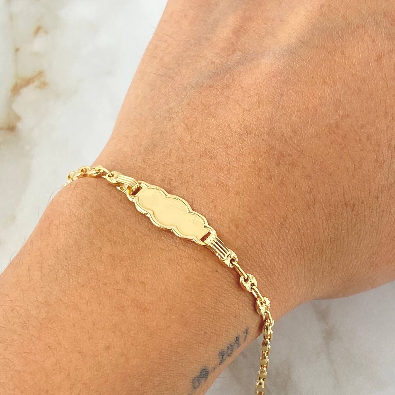 Baby Bracelet GC Cloud Plate 2.75gr / 5.3in / 18K Gold