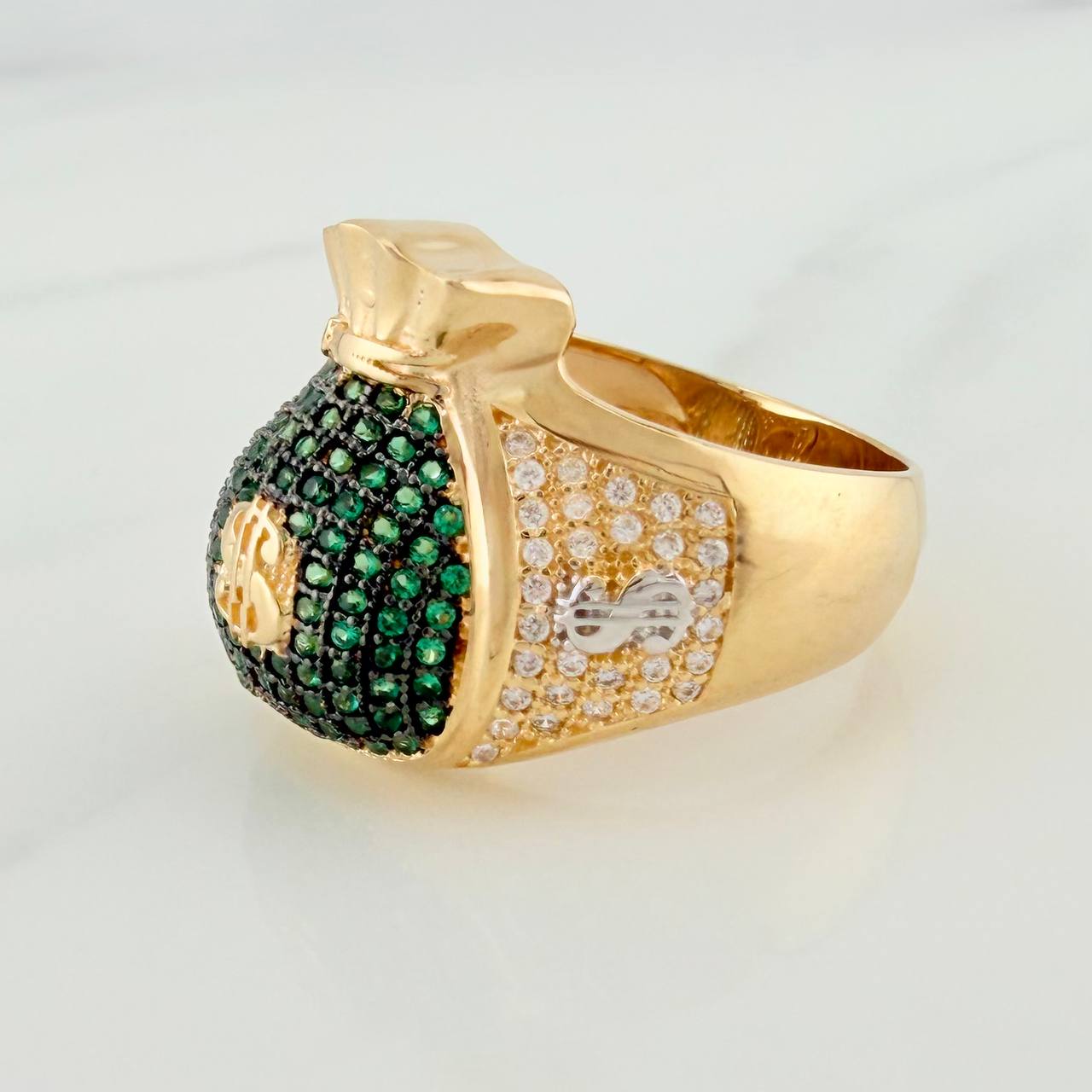 Money Bag Ring 8.95gr / T9 3/4 / Three 18K Golds $