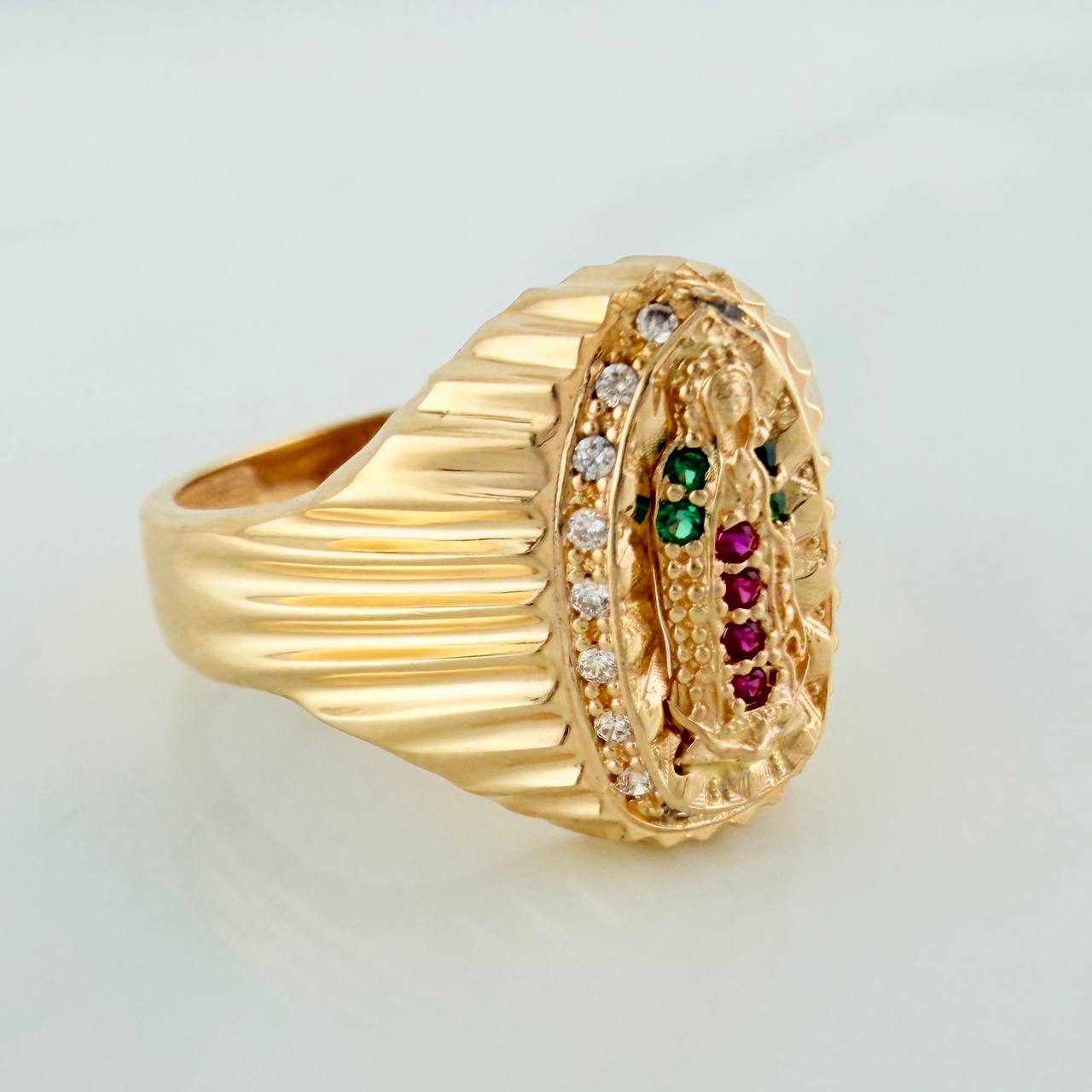 Anillo Virgen Guadalupe 4.55 g / T6 Oro Amarillo 18K