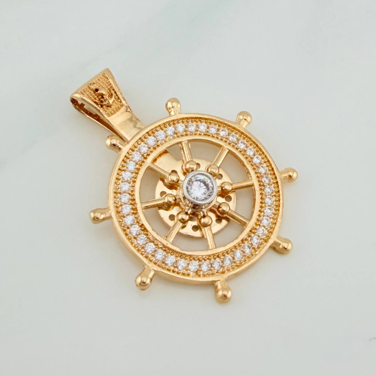 Pendant Helm 4.8gr / 1 1/4 in / Two-tone Yellow White Gold 18K $