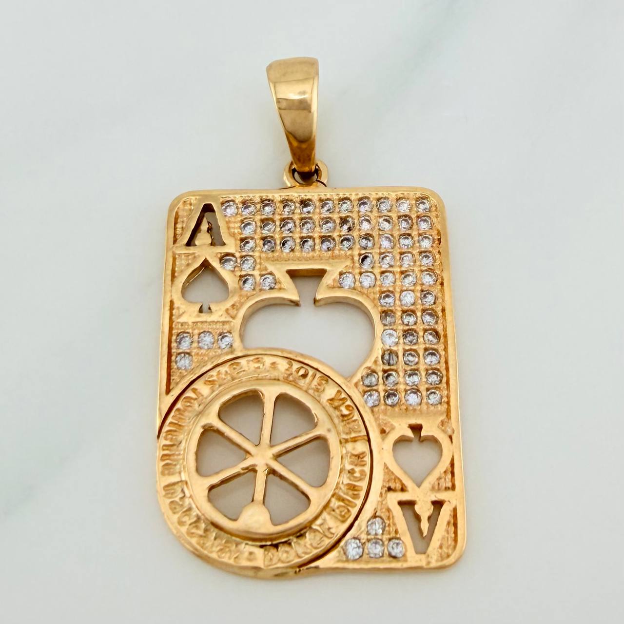 Dije Carta Poker 7.5gr / 1 1/2 in / Oro Amarillo 18K $