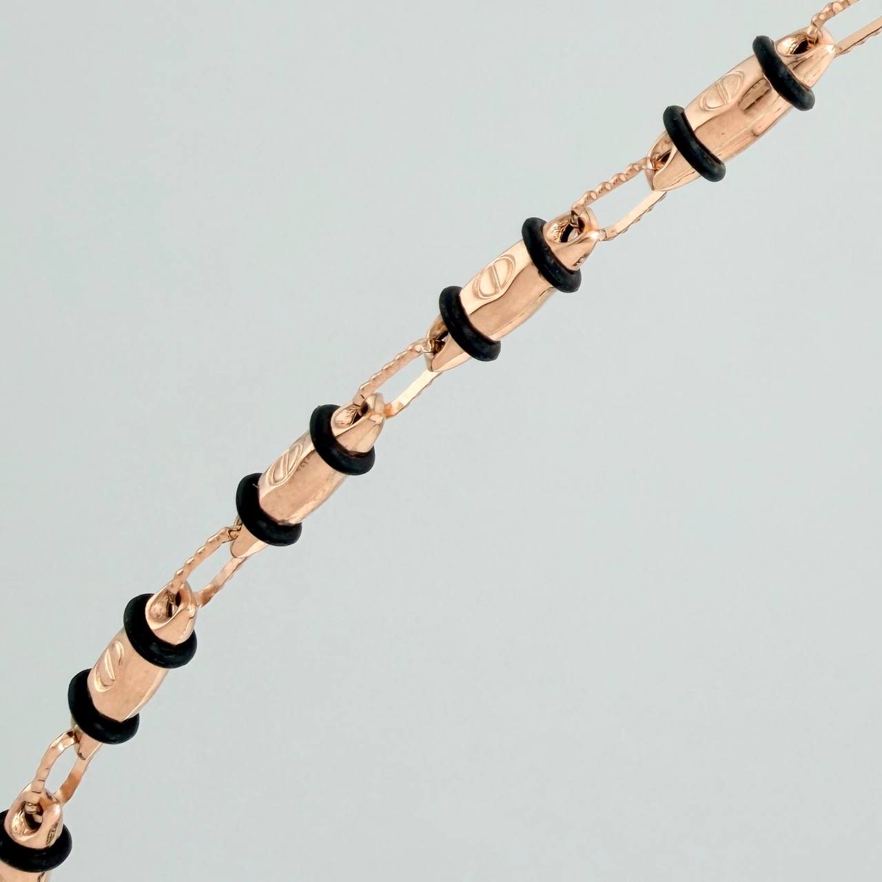 Cadena Rustica Tornillo 14.5gr / 28 in / 4mm Oro Rosa 18K %