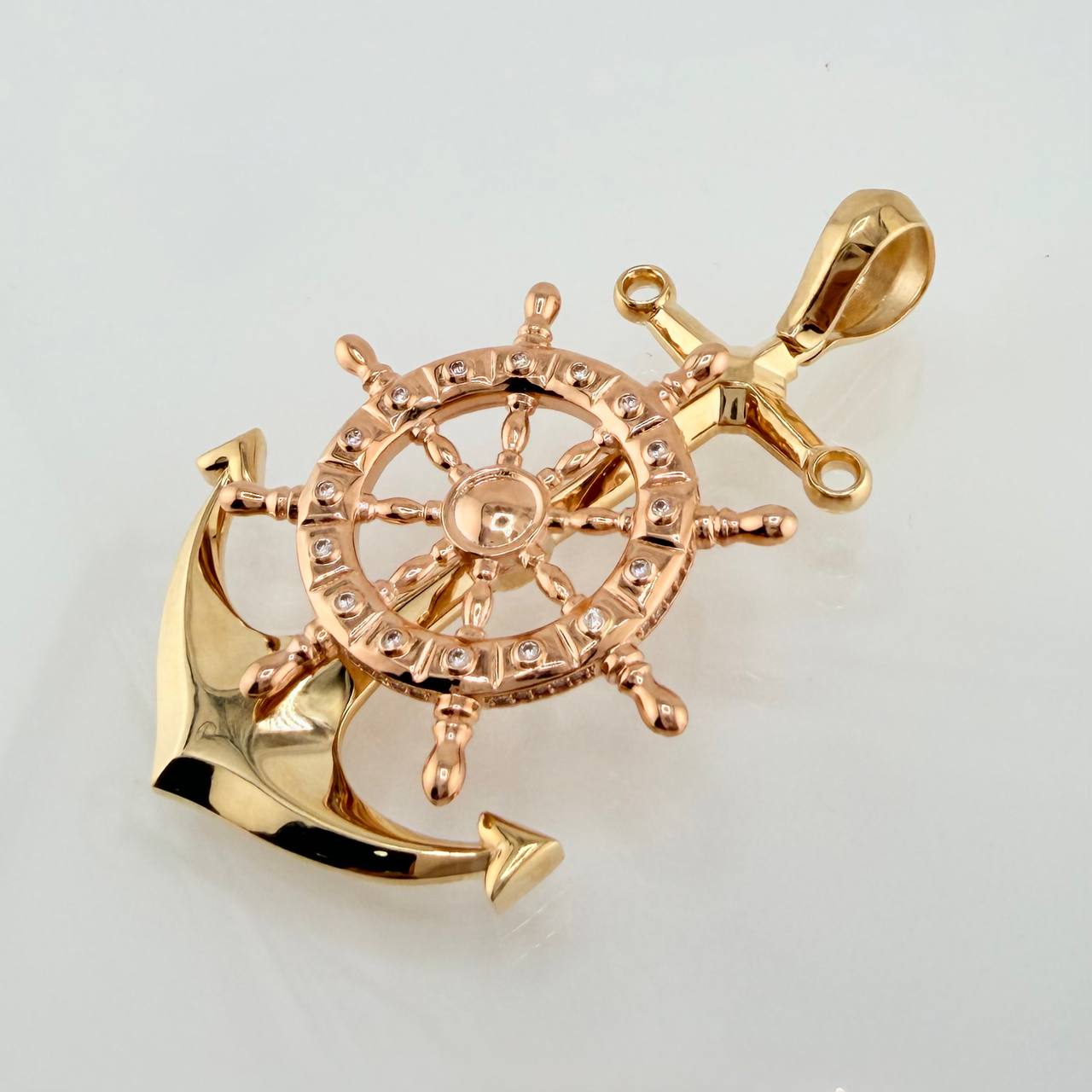 Pendant Movable Anchor Wheel 15.35gr / 2 1/2 in / Two-tone Yellow Rose 18K Gold