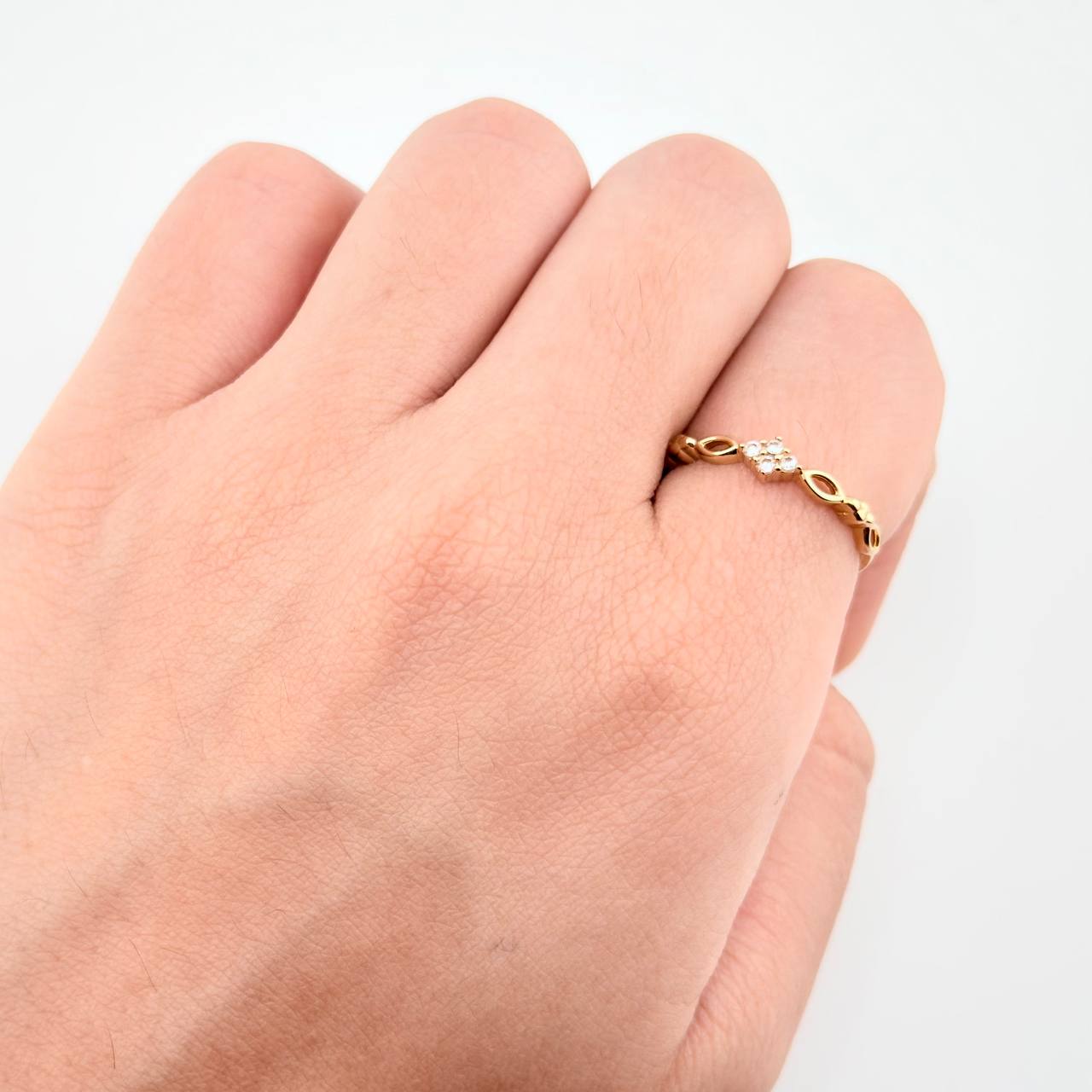 Anillo Nudo De Vida 1.25gr / T7 1/4 / Oro Amarillo 18K *