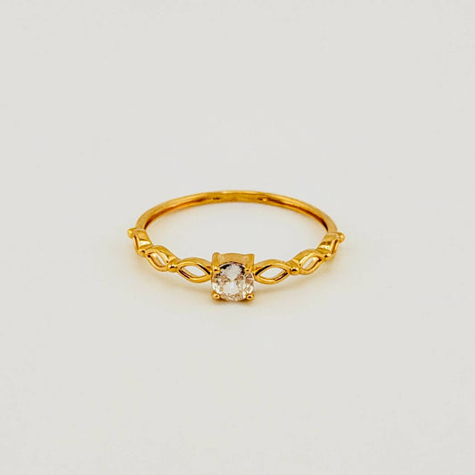 Anillo Solitario Ojos 1gr / T6 / Oro Amarillo 18K *