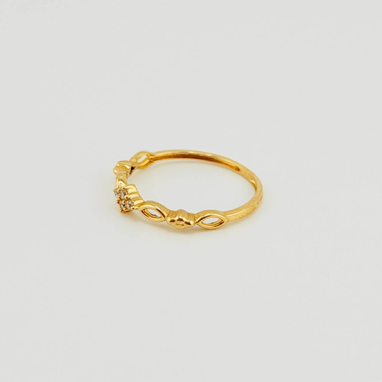 Anillo Nudo De Vida 1.2gr / T6 1/2 / Oro Amarillo 18K ©