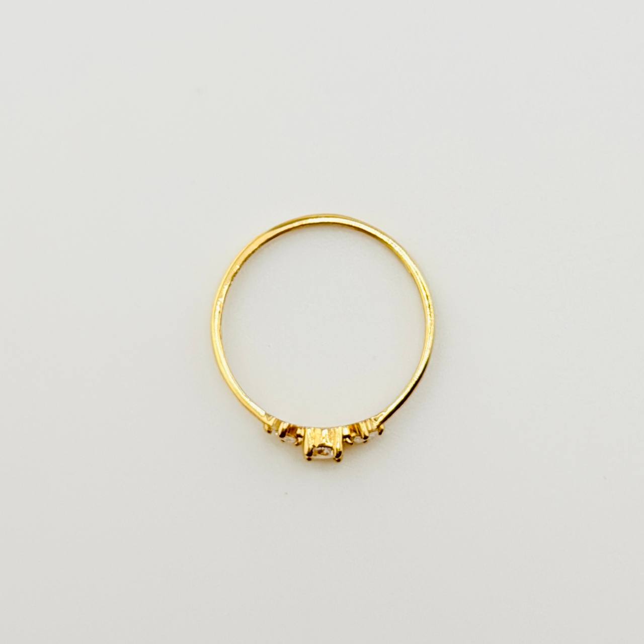 Trio Solitaire Ring 0.75gr / T5 / Yellow Gold 18K *