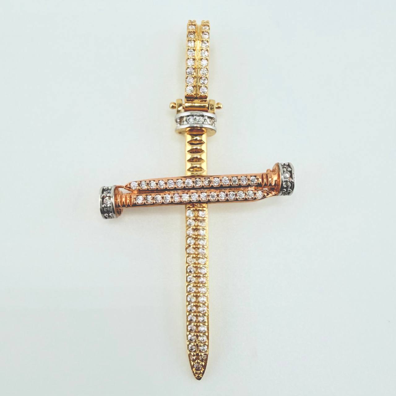 Nail Cross Pendant 4.05gr / 1 3/4 in / Tri-Color Gold 18K