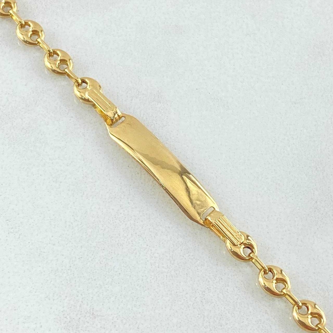 Baby Bracelet GC Rectangular Bordered Plate 1.75gr / 5.4in / 18K Gold