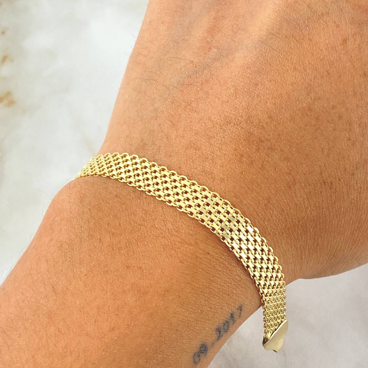 Bismark Bracelet 9.1gr / 7.7in / 18K Gold +1 $
