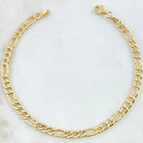 Figaro Bracelet 3.55gr / 8.1in / 18K Gold +1$