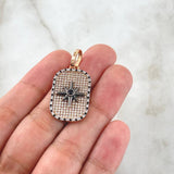 Dije Placa Estrella Cardinal 5.15gr / 3.4cm / Relieve Circones Blancos Negros Oro Rosa 18K ©
