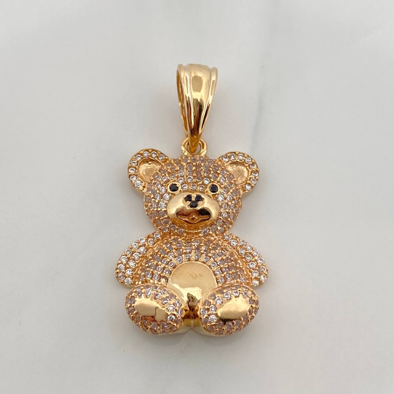 Dije Oso 6.45gr / 1 1/2 in / Oro Amarillo 18K $