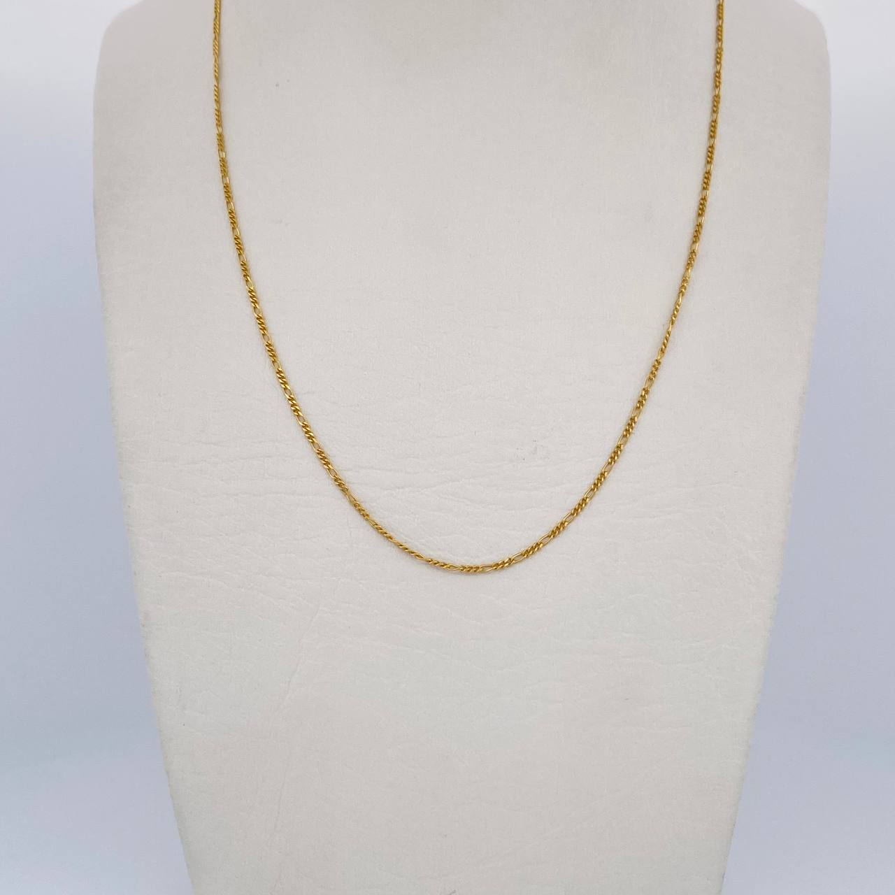 Cadena Figaro 2.25gr / 60cm / Oro Amarillo +1 18K $