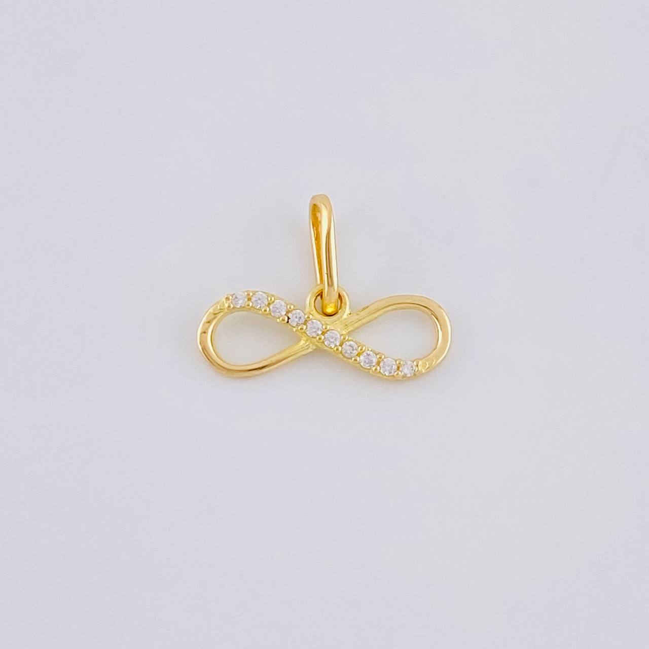 Pendant Infinity 0.45 g / 1/2 in 18K Yellow Gold