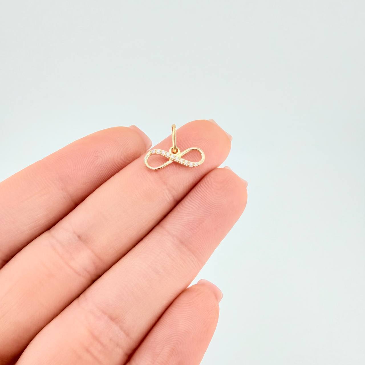 Pendant Infinity 0.5 g / 1/2 in Yellow Gold 18K