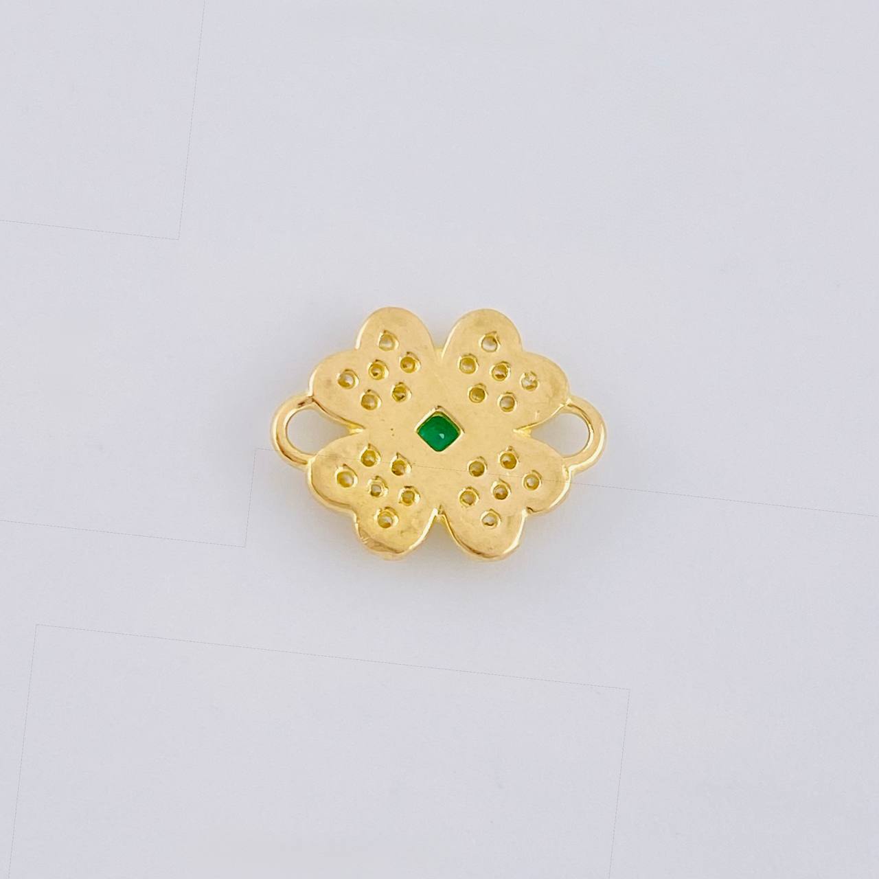Herraje Trebol 0.85 g / 1/2 in Oro Amarillo 18K