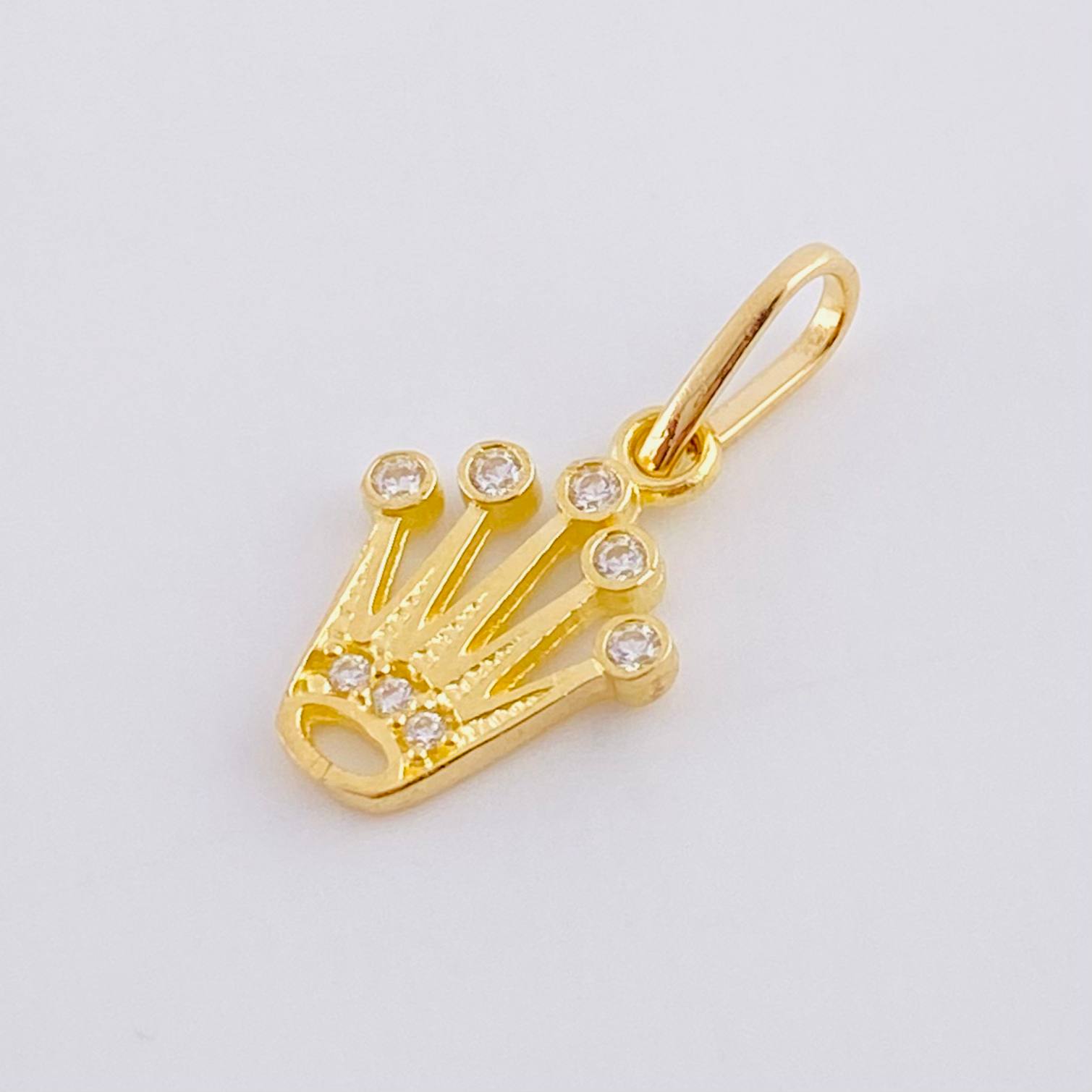 Pendant Crown 0.7 g / 3/4 in Yellow Gold 18K