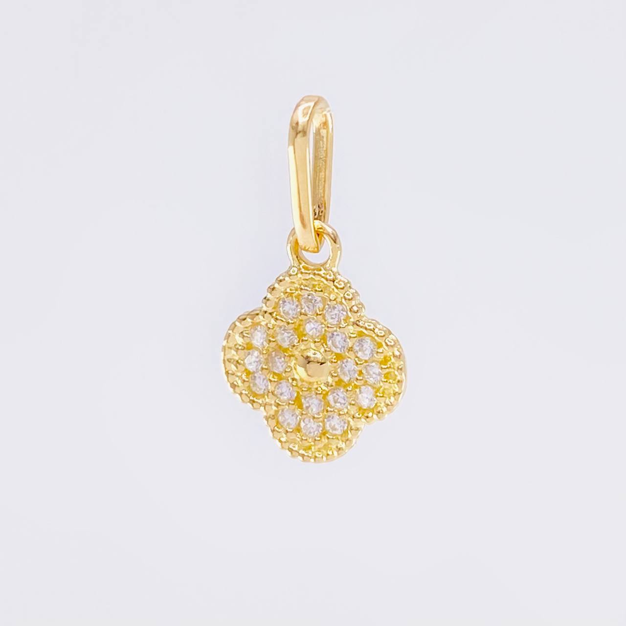 Dije Trébol 0.8 g / 1/2 in Oro Amarillo 18K