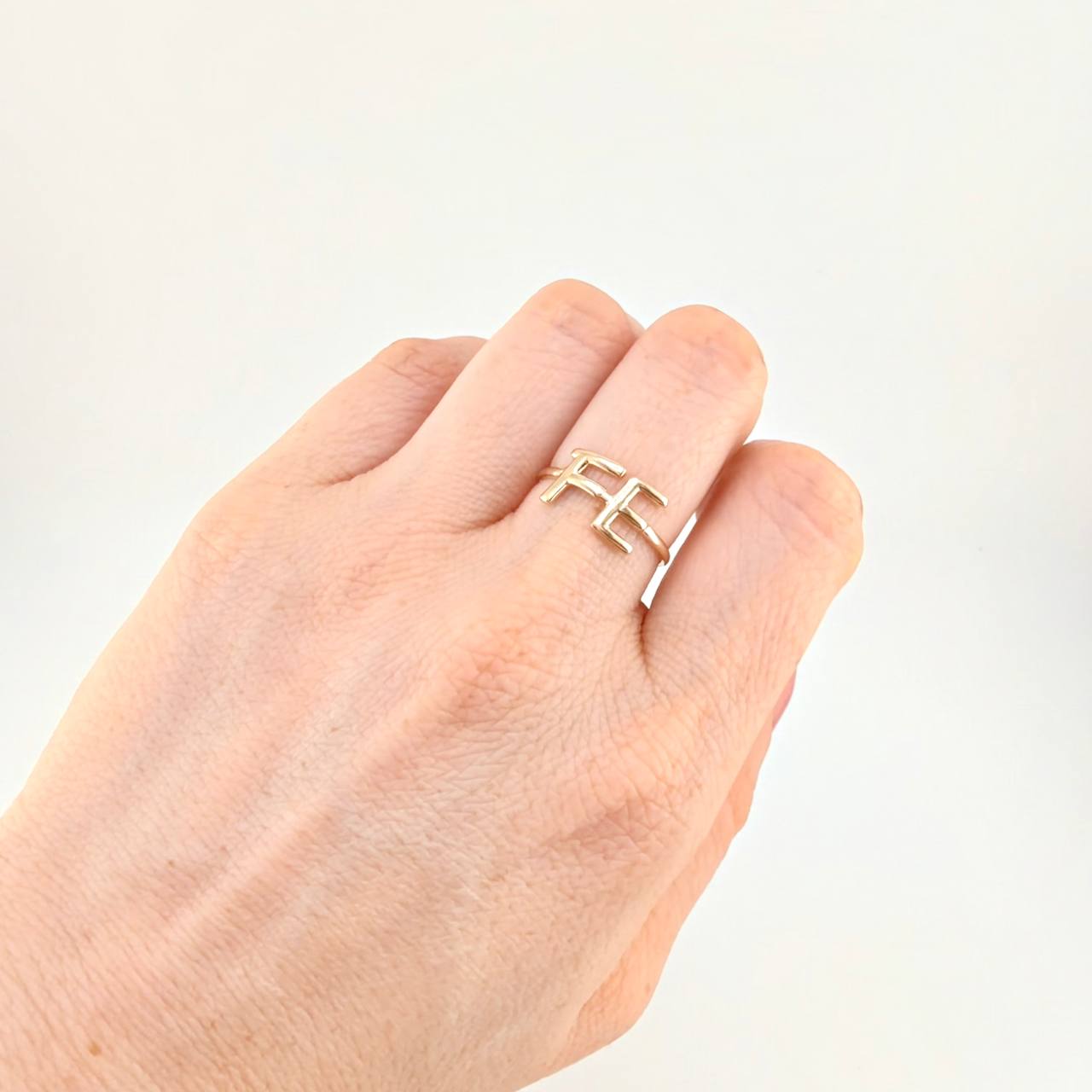 Anillo Fé 1.75 g / T7 1/4 Oro Amarillo 18K