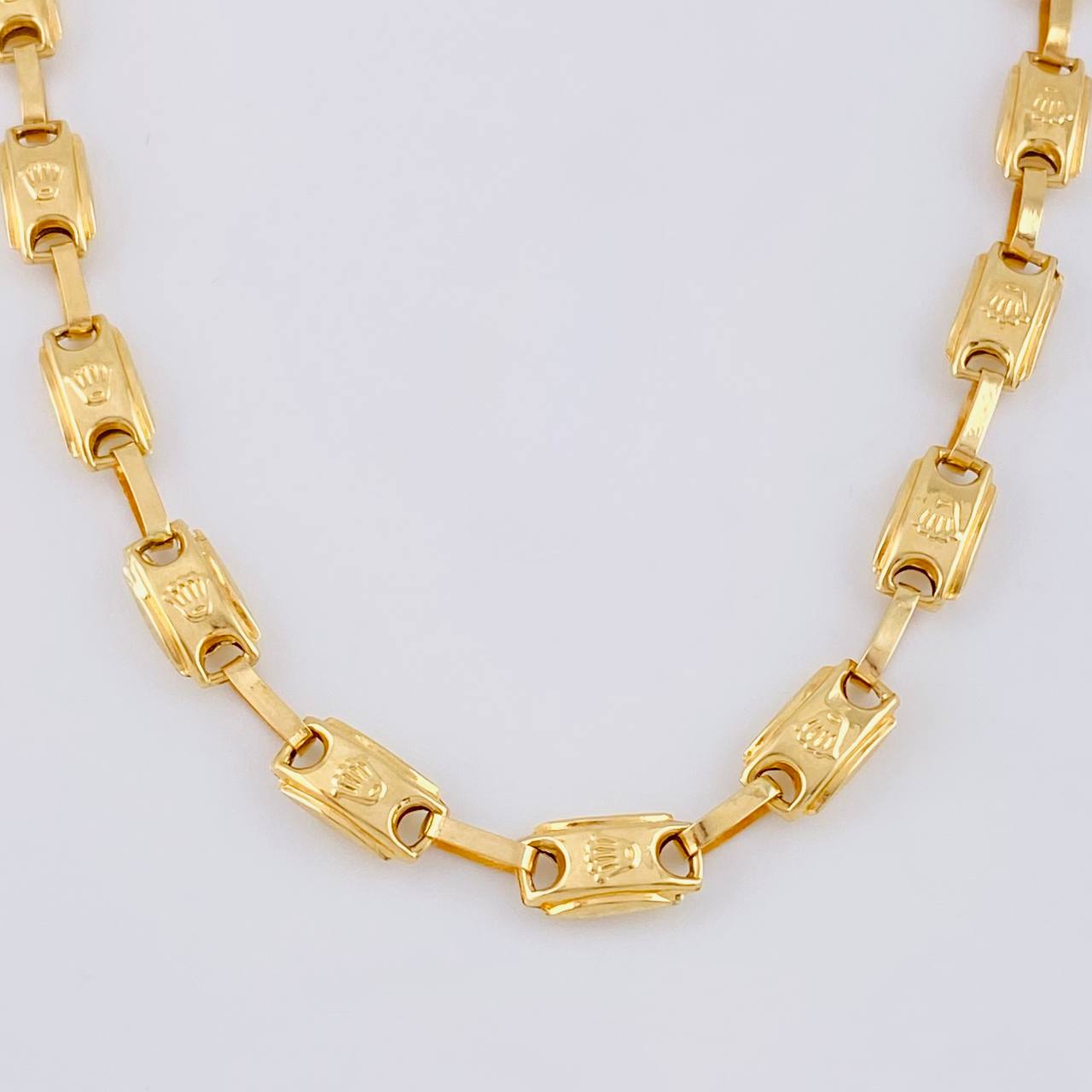 Cadena Rustica Corona 12.55 g / 24 3/4 in / 5.6 mm Oro Amarillo 18K