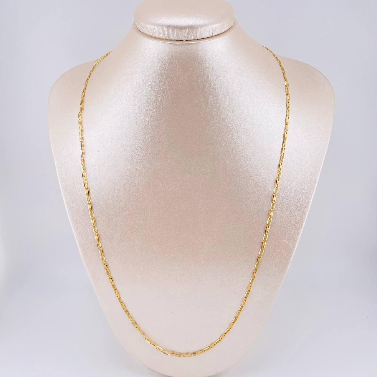 Flat Anchor Chain Diamond Cut 7 g / 24 3/4 in / 2.45 mm Three Golds 18K
