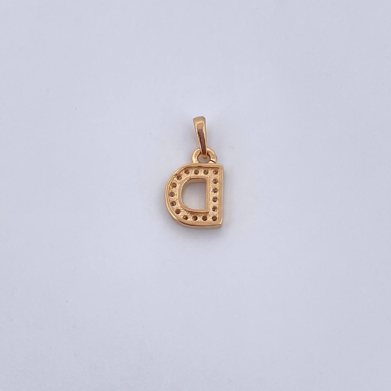 Pendant Letter D 0.7gr / 1.4cm / White Zirconia 18K Yellow Gold $